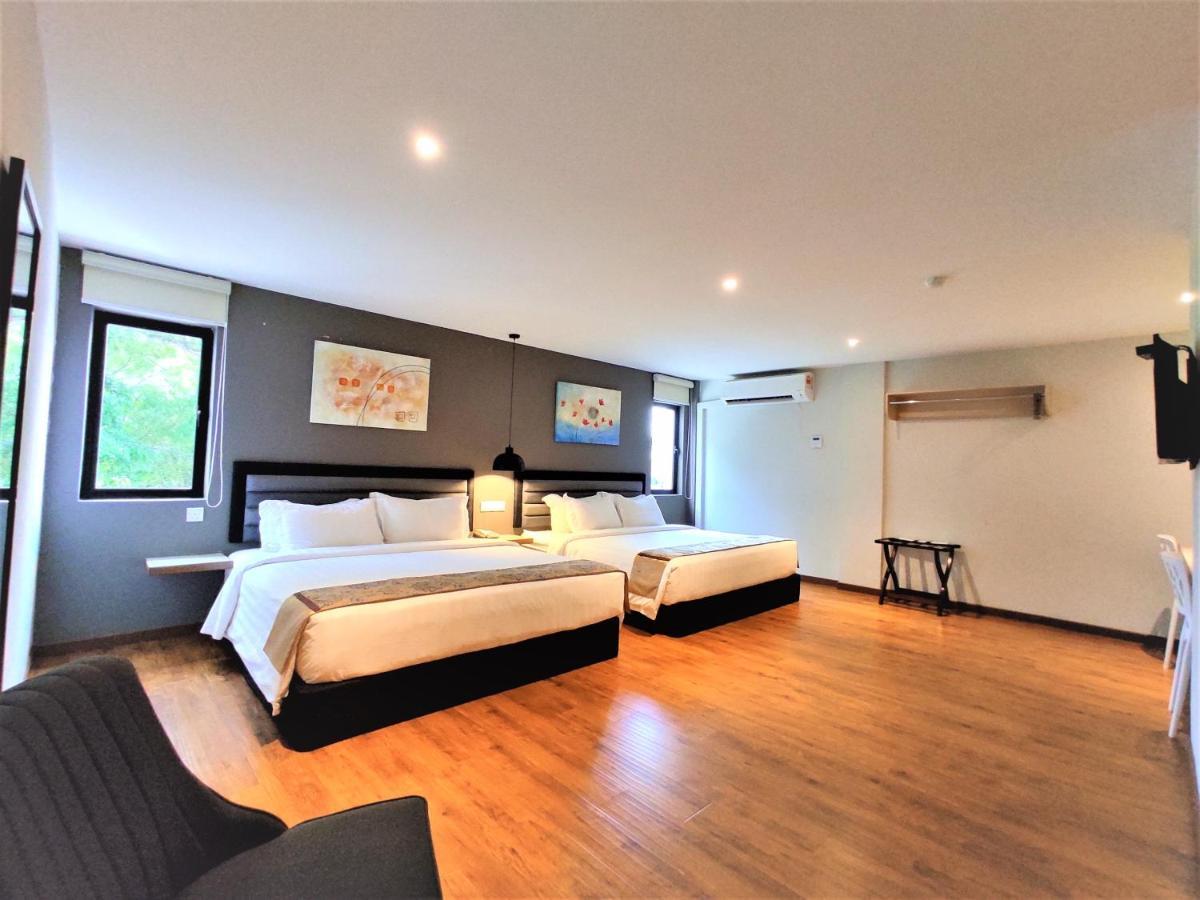 Apple Suites Hotel Sitiawan Extérieur photo