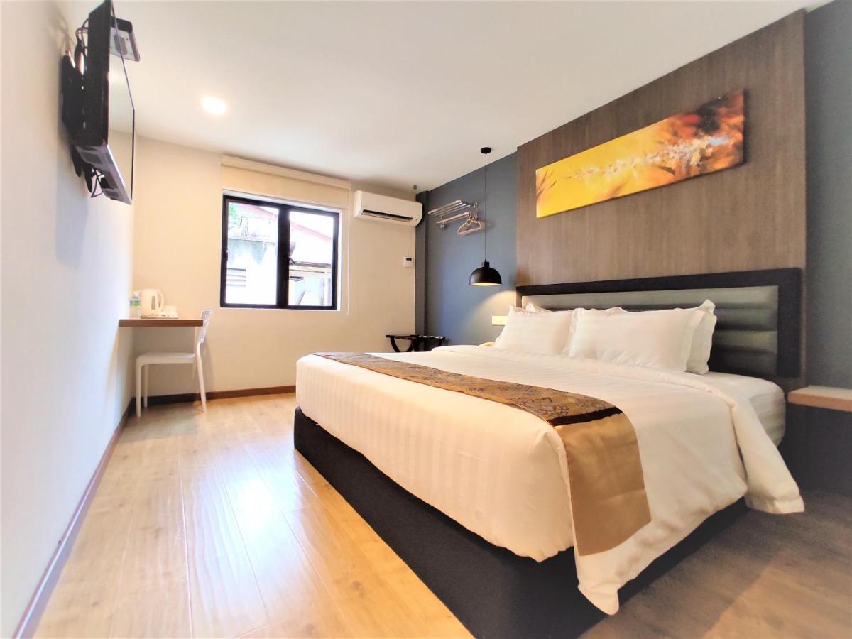 Apple Suites Hotel Sitiawan Extérieur photo